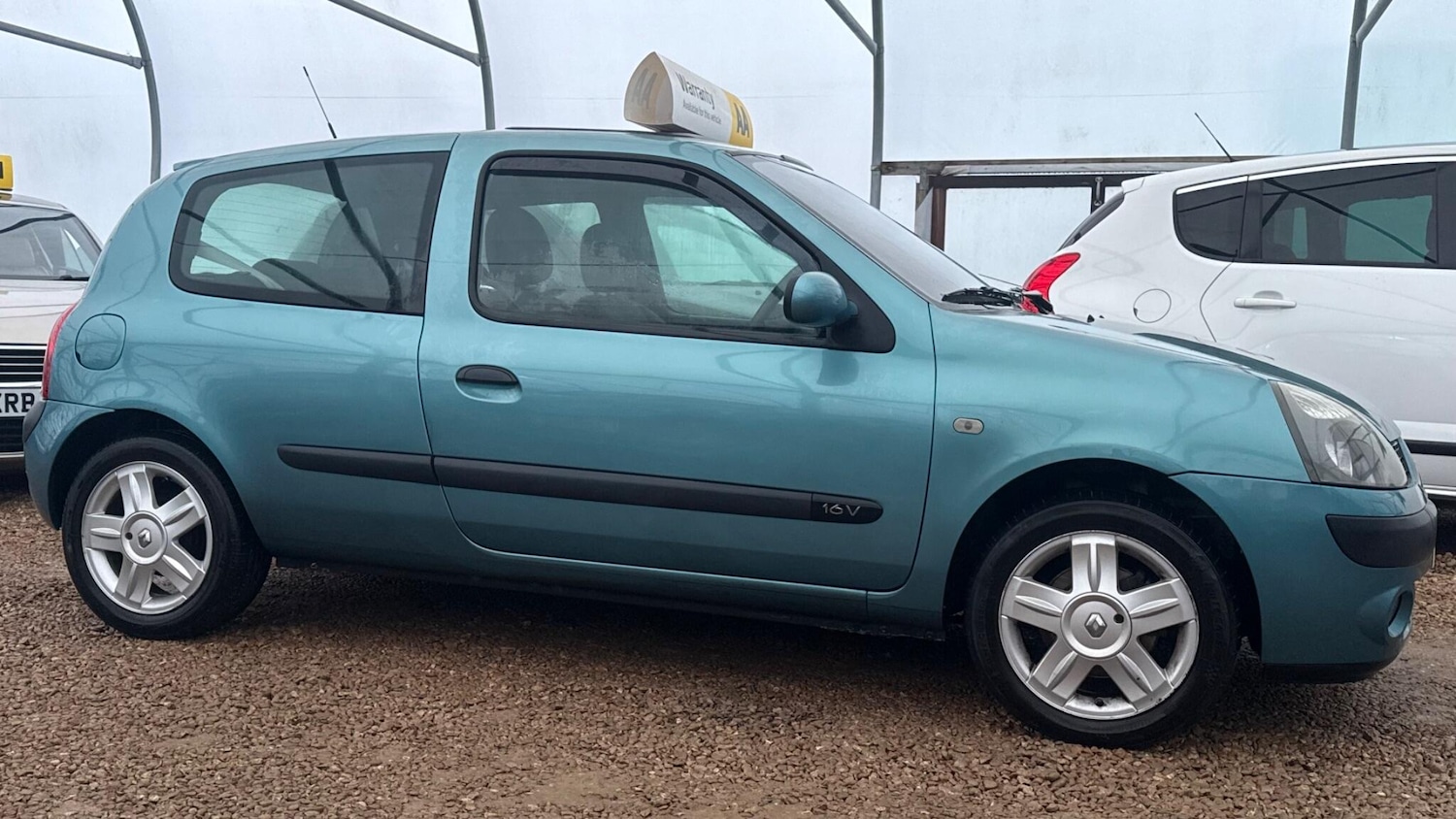 Used Renault Clio 2005 for sale - 77306052: Photo 33