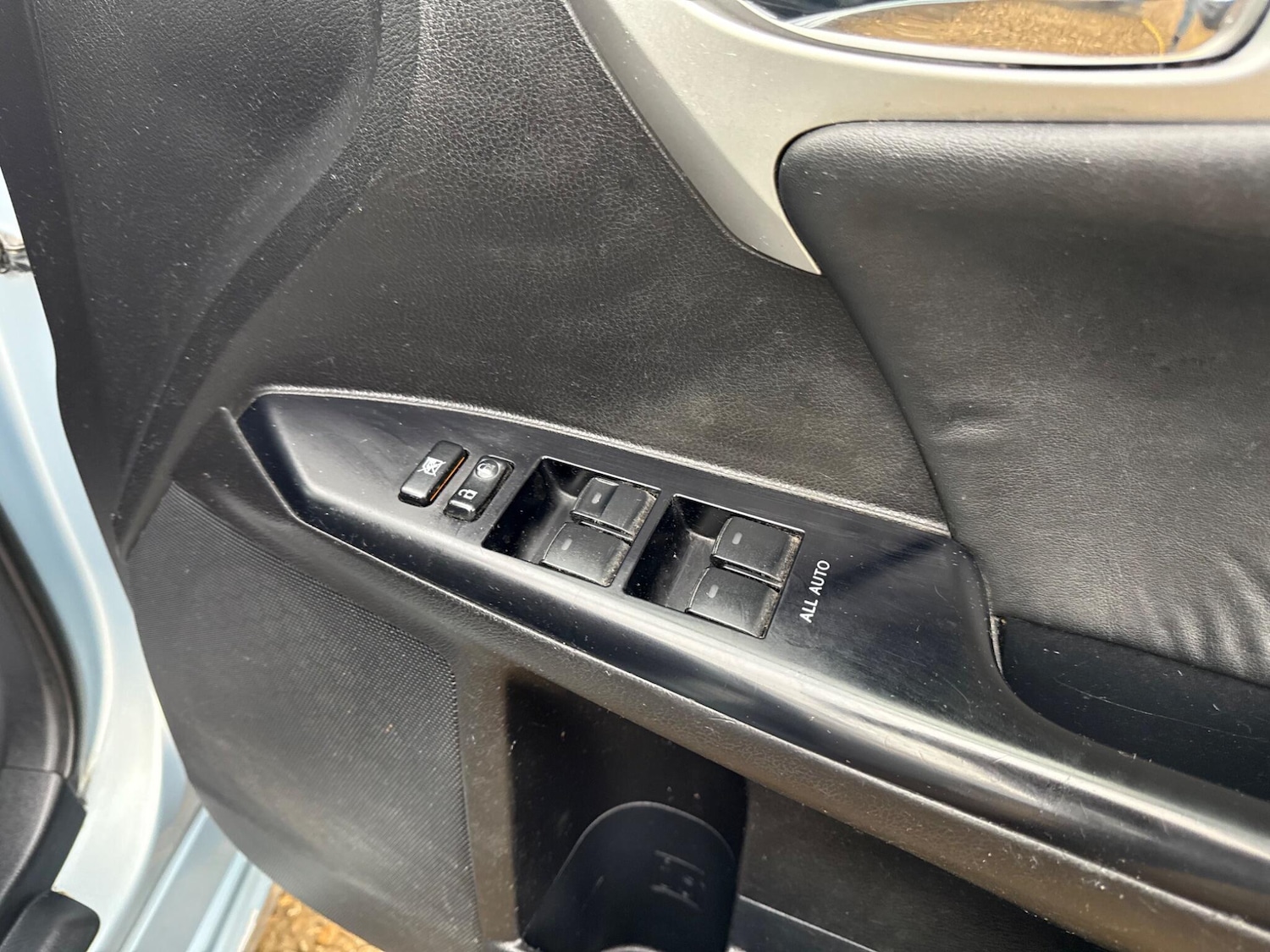 Used Lexus CT 2011 for sale - 77214827: Photo 74