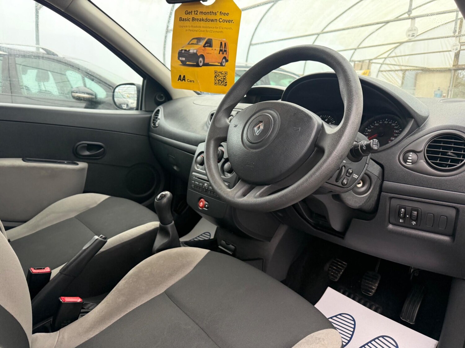 Used Renault Clio for sale - 77345126: Photo 12