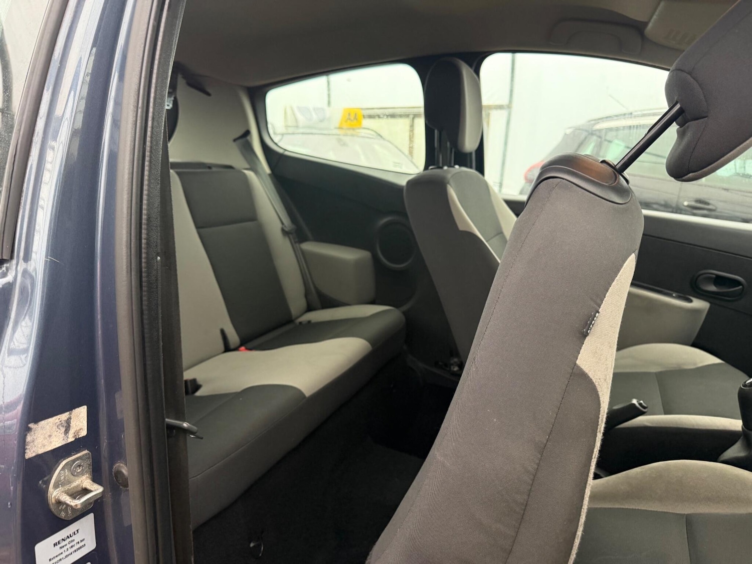Used Renault Clio for sale - 77345126: Photo 17