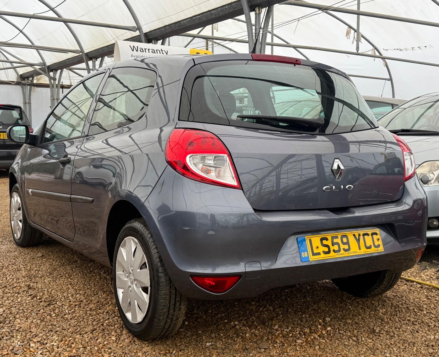 Used Renault Clio for sale - 77345126: Photo 2