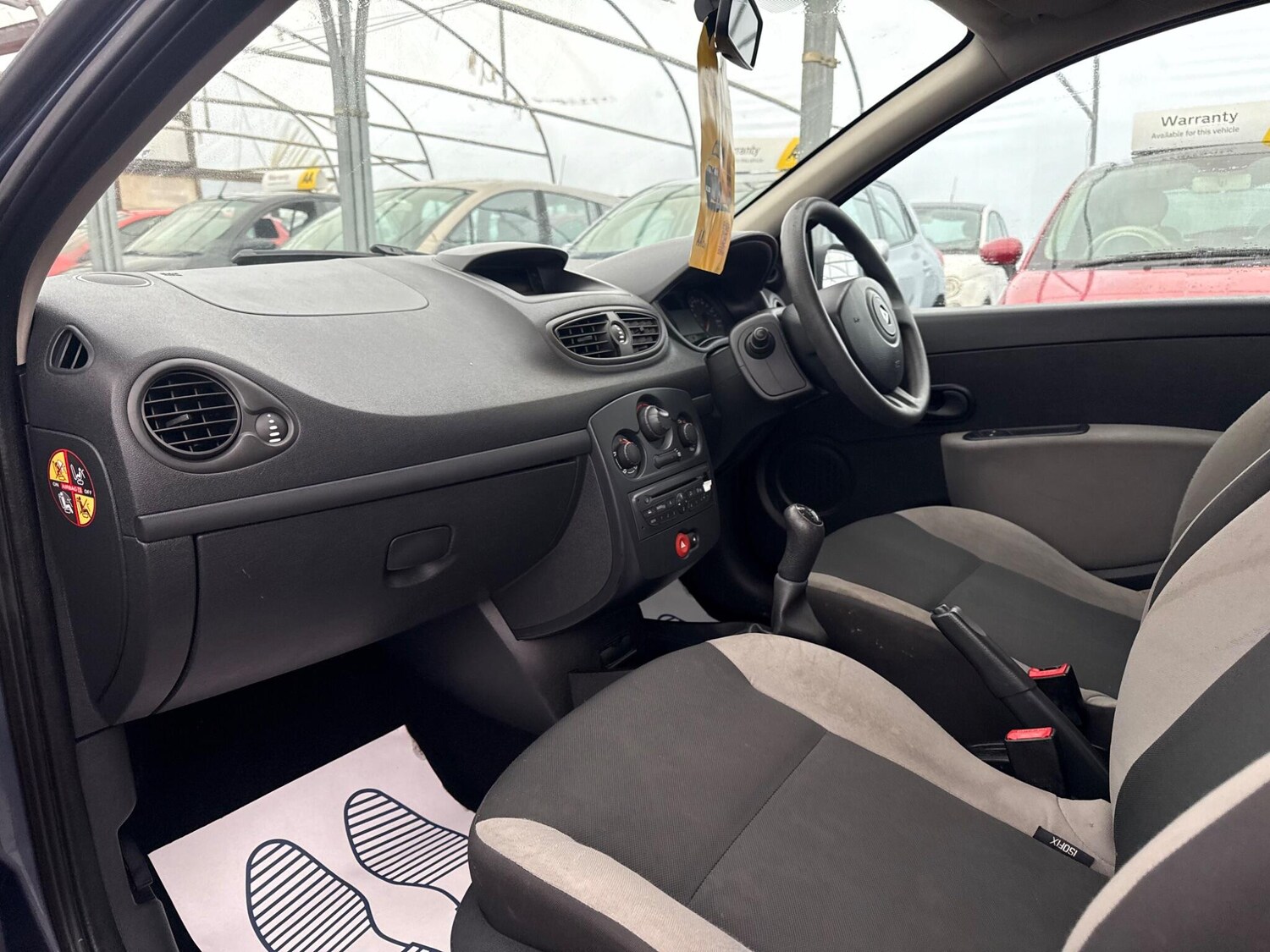 Used Renault Clio for sale - 77345126: Photo 27