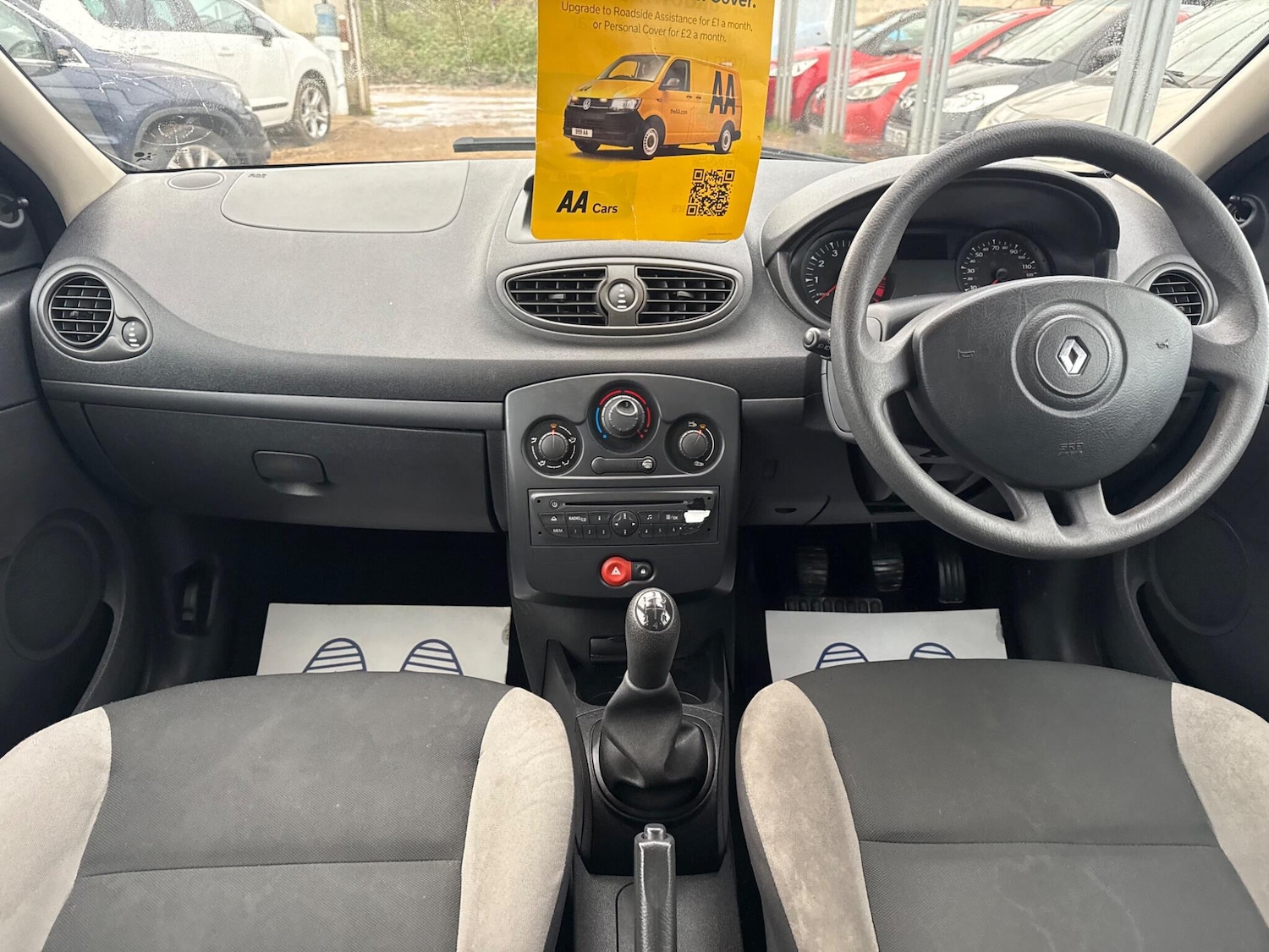 Used Renault Clio for sale - 77345126: Photo 3