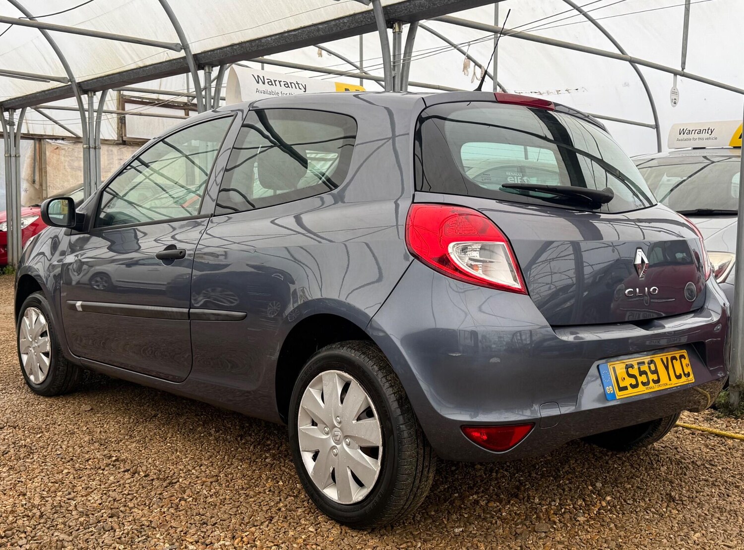 Used Renault Clio for sale - 77345126: Photo 37