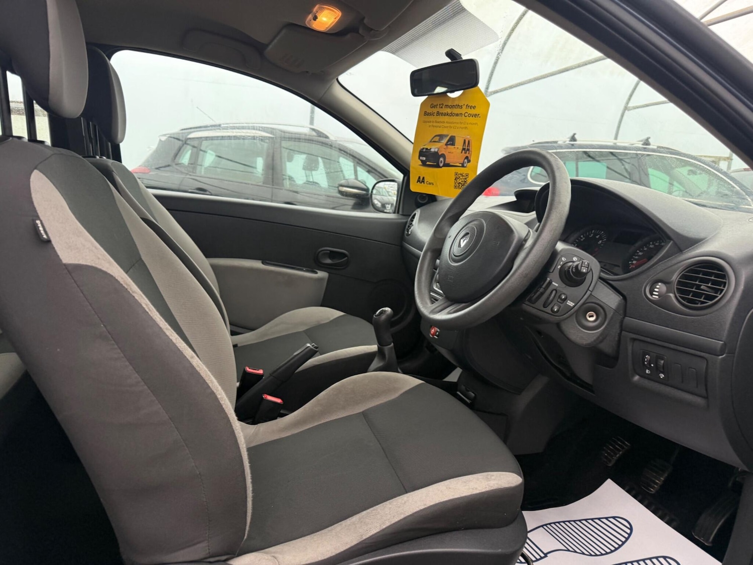 Used Renault Clio for sale - 77345126: Photo 45