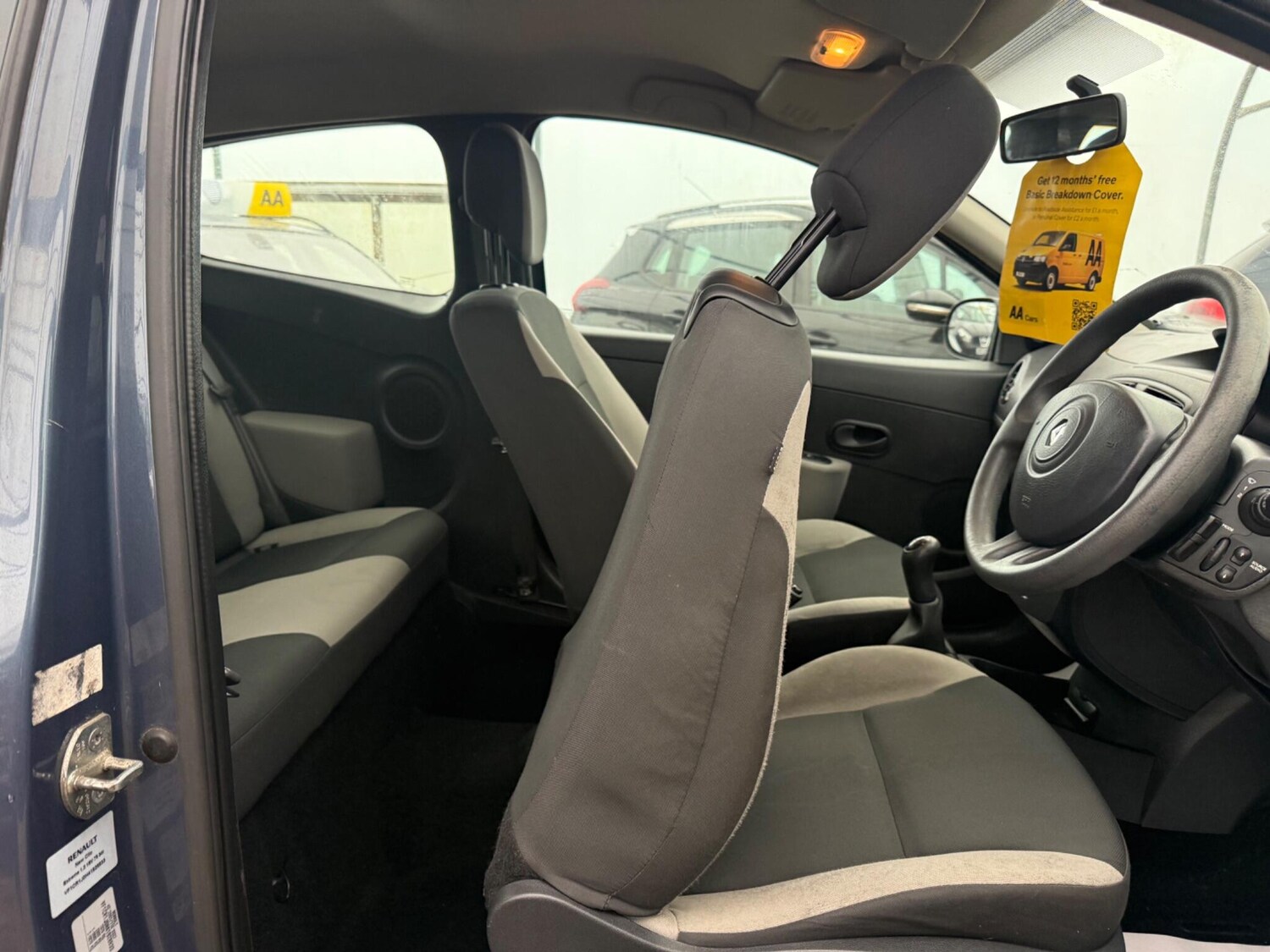 Used Renault Clio for sale - 77345126: Photo 48