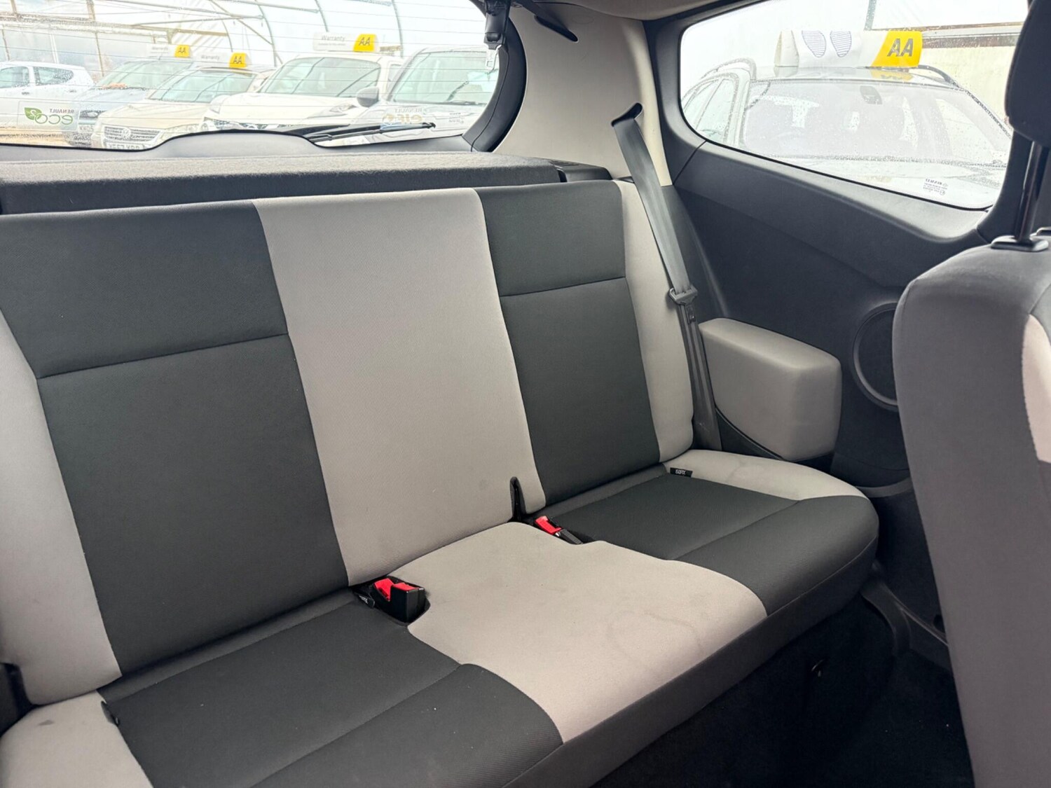 Used Renault Clio for sale - 77345126: Photo 49