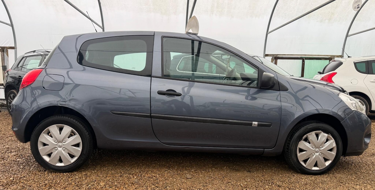 Used Renault Clio for sale - 77345126: Photo 5