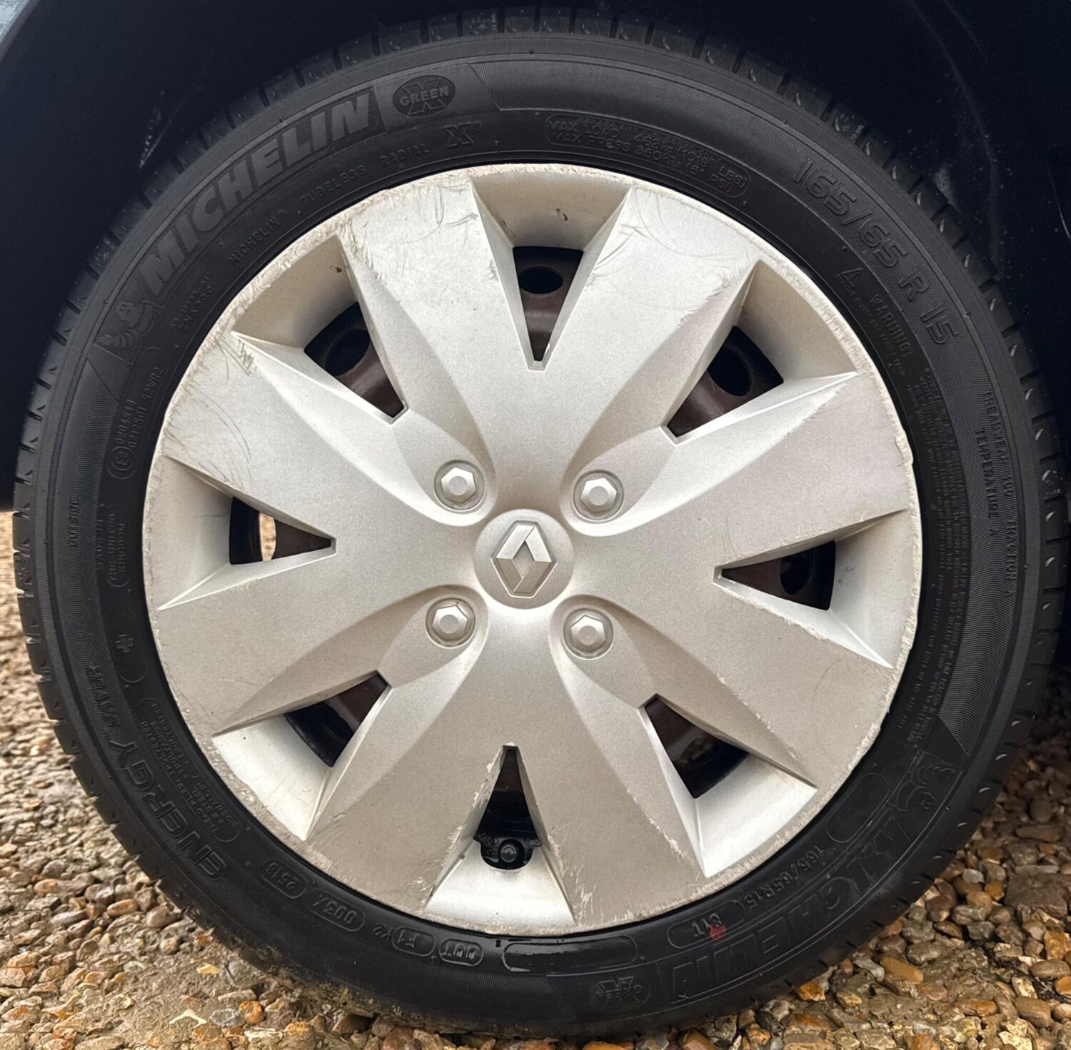 Used Renault Clio for sale - 77345126: Photo 73