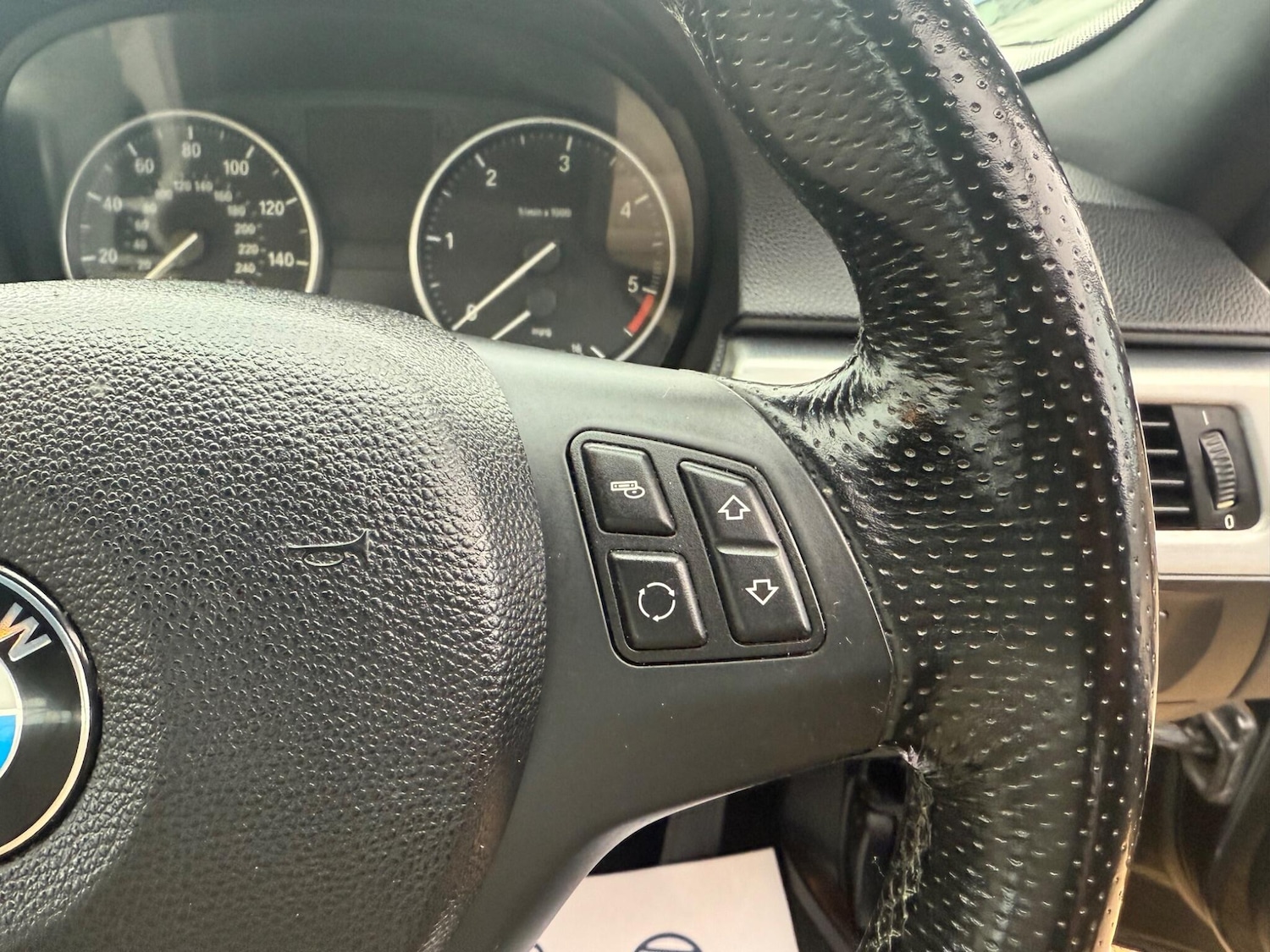 Used BMW 3 Series 2012 for sale - 76360673: Photo 66