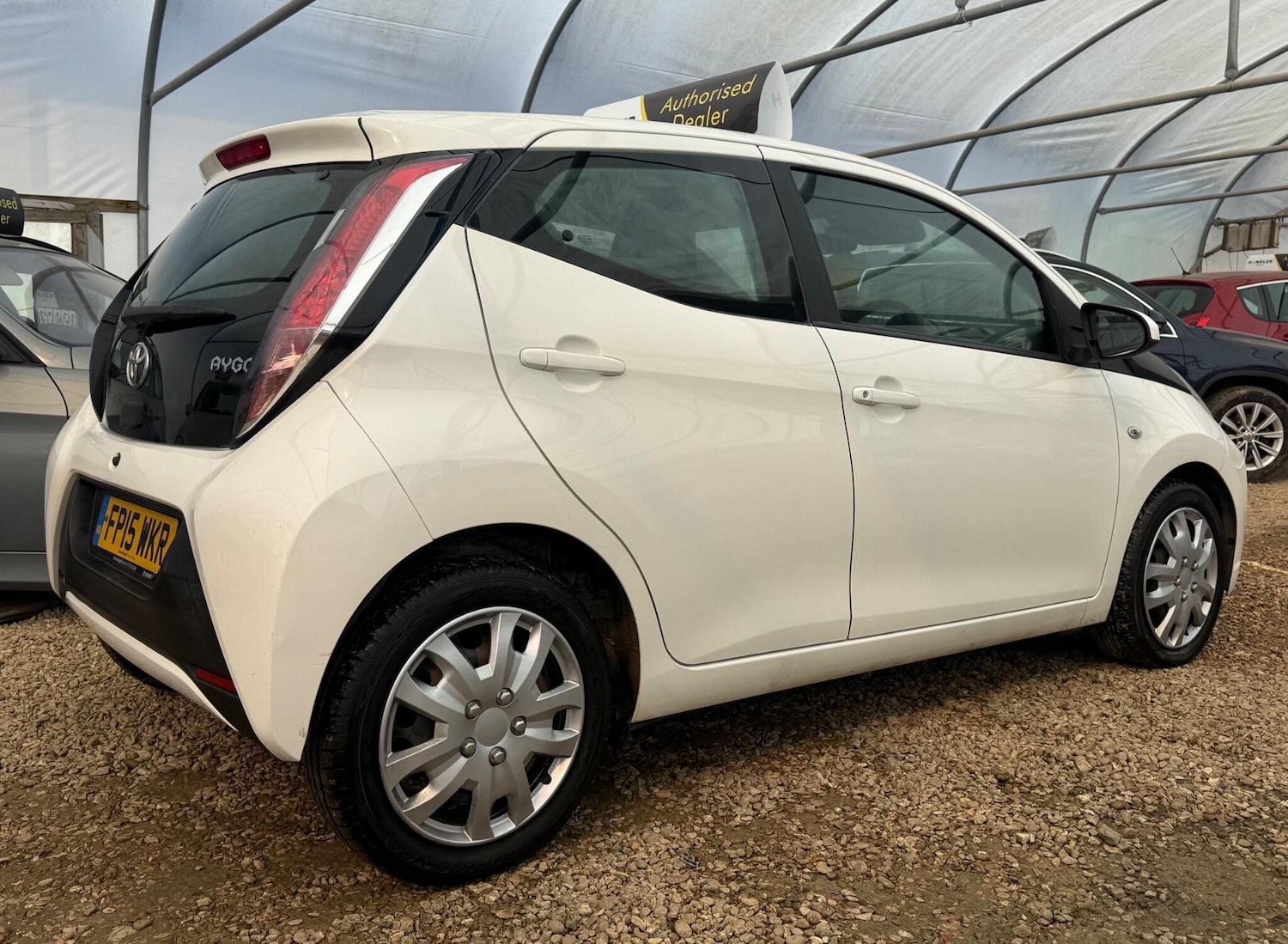 Used Toyota AYGO 2015 for sale - 78046891: Photo 10