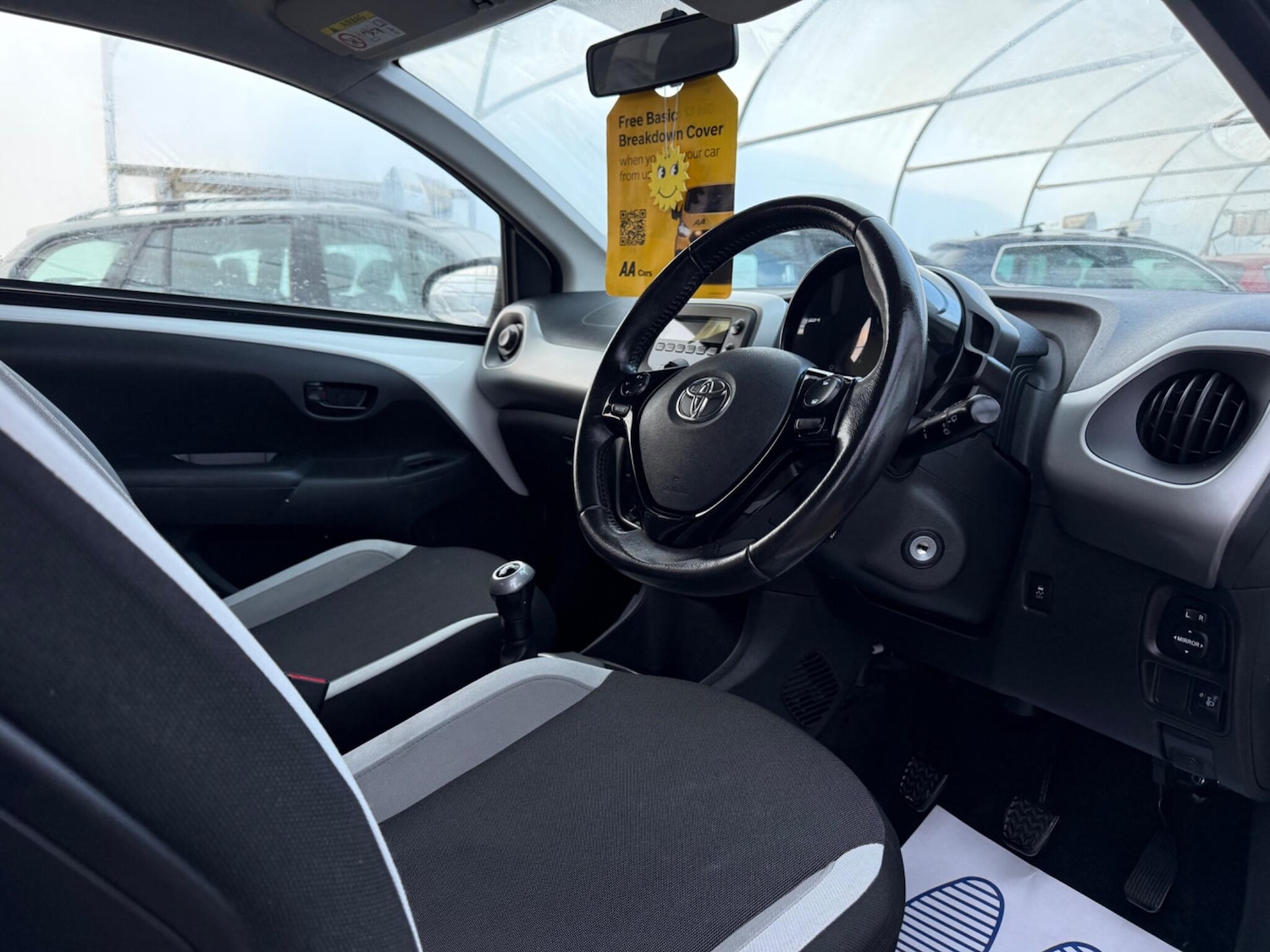 Used Toyota AYGO 2015 for sale - 78046891: Photo 13