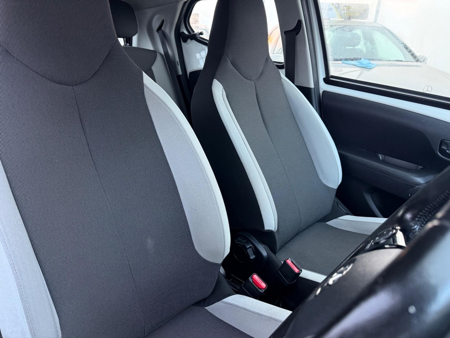 Used Toyota AYGO 2015 for sale - 78046891: Photo 16