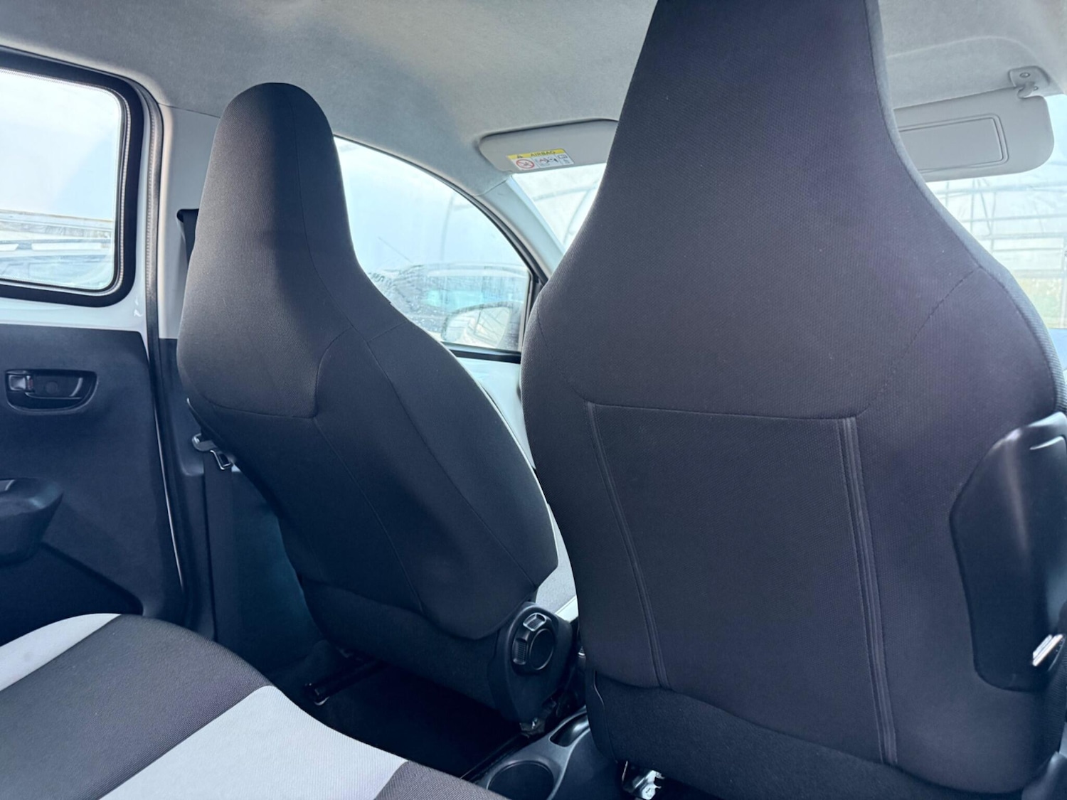 Used Toyota AYGO 2015 for sale - 78046891: Photo 18