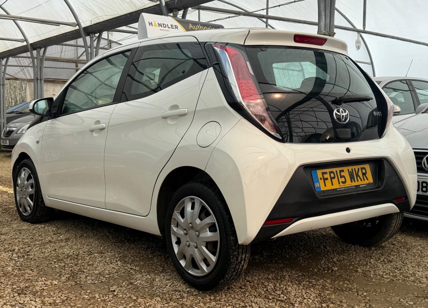 Used Toyota AYGO 2015 for sale - 78046891: Photo 2