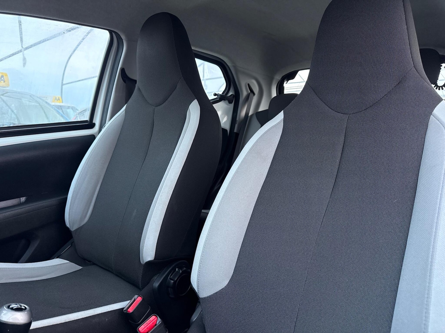 Used Toyota AYGO 2015 for sale - 78046891: Photo 27