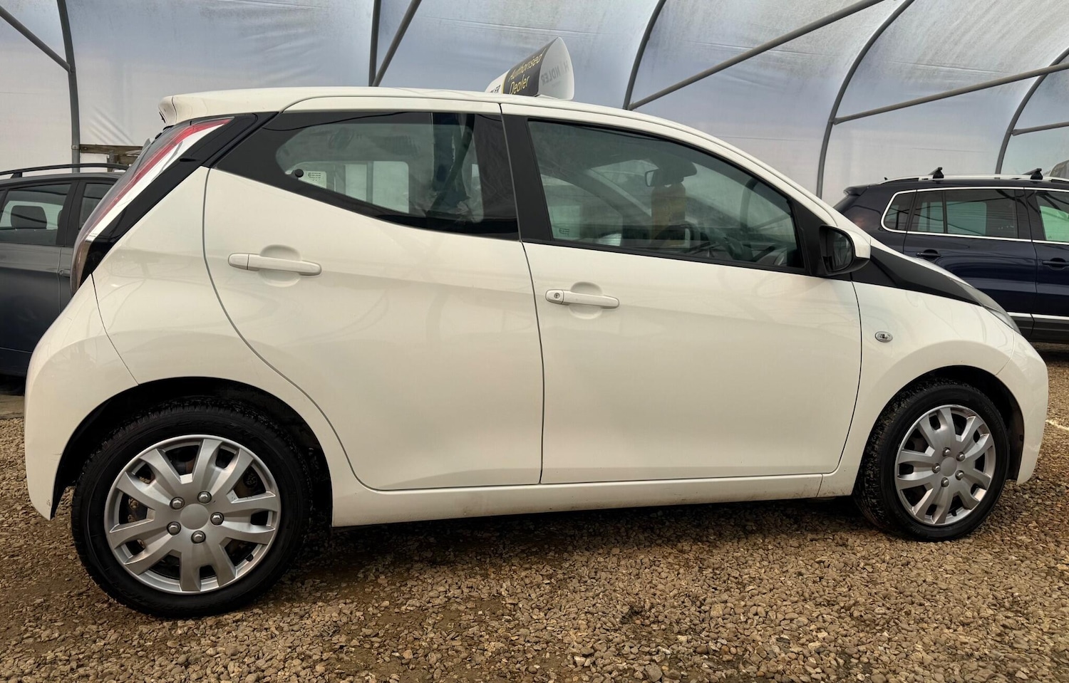 Used Toyota AYGO 2015 for sale - 78046891: Photo 34