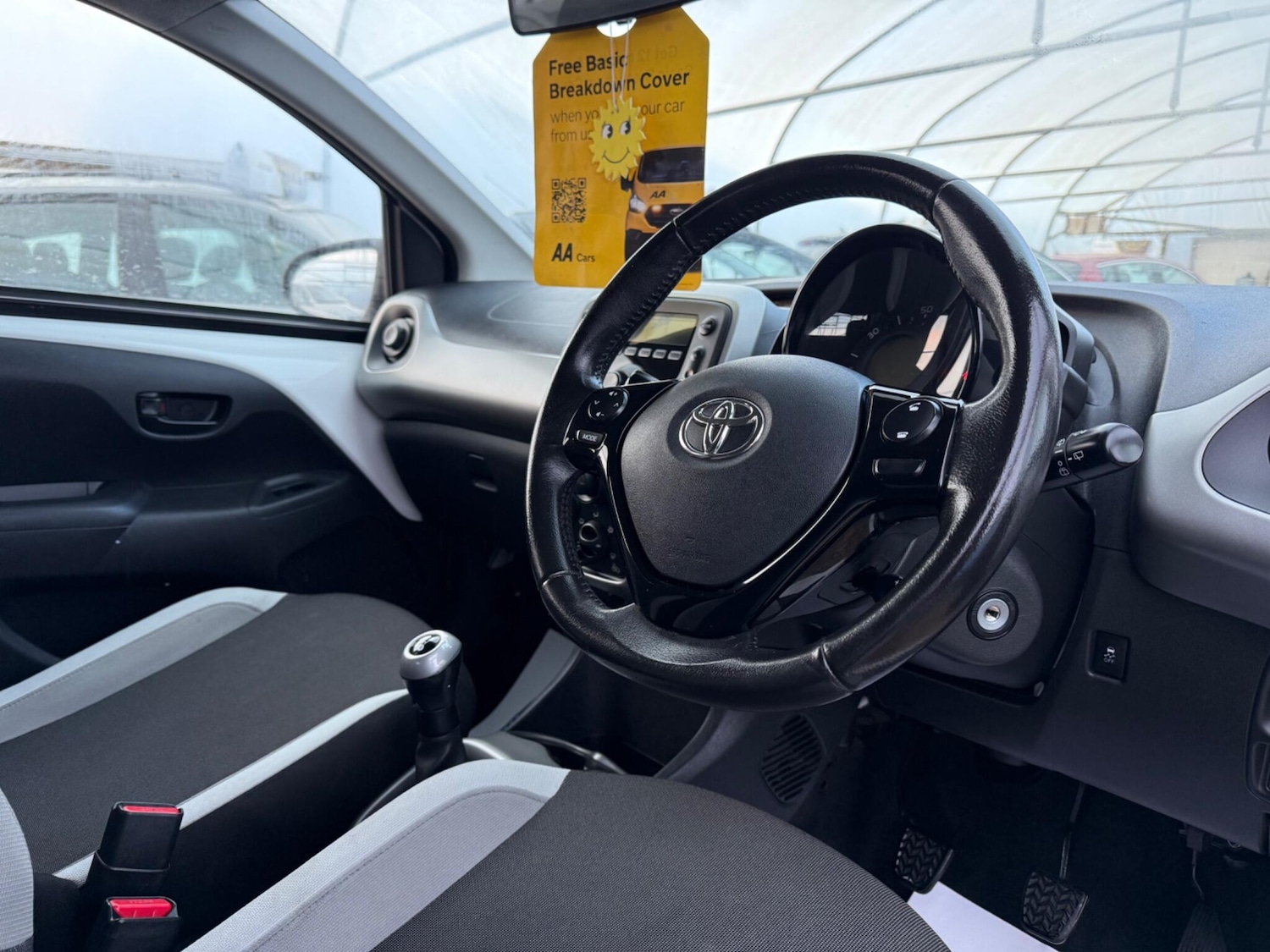 Used Toyota AYGO 2015 for sale - 78046891: Photo 45