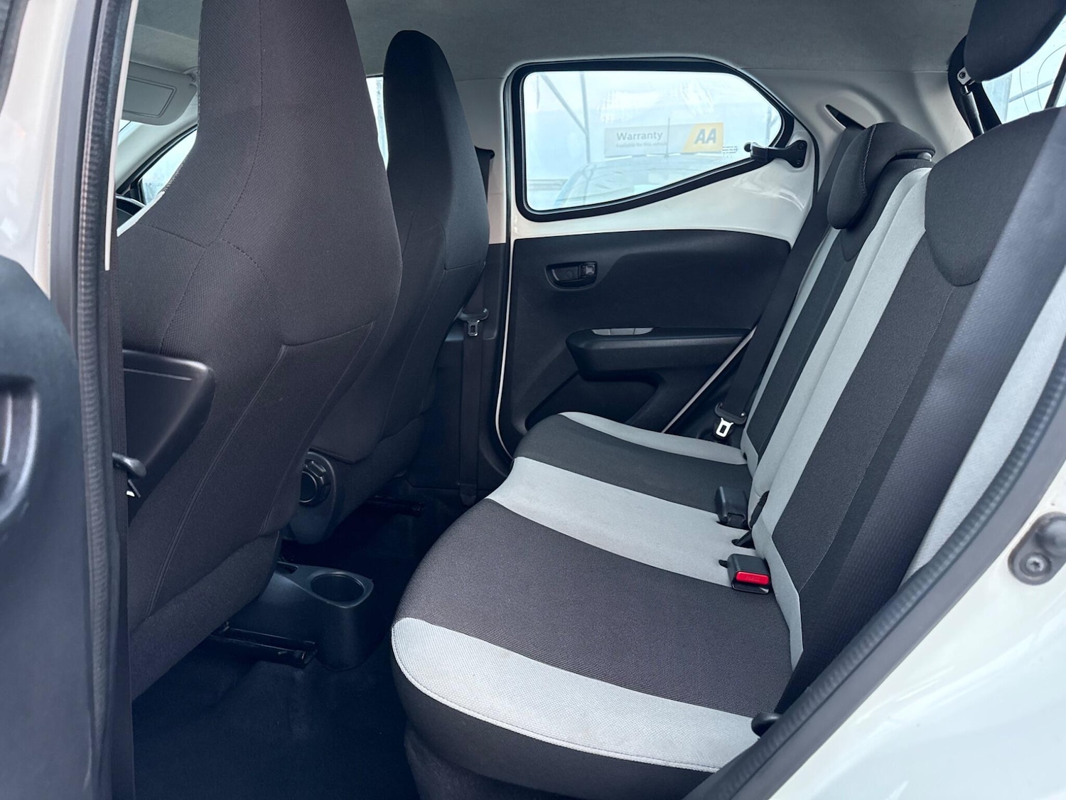 Used Toyota AYGO 2015 for sale - 78046891: Photo 56