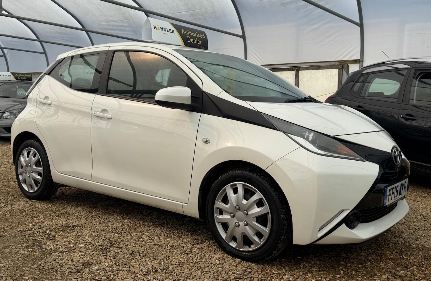 Used Toyota AYGO 2015 for sale - 78046891: Photo 8