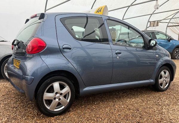 Used Toyota AYGO 2008 for sale - 76314276: Photo 10