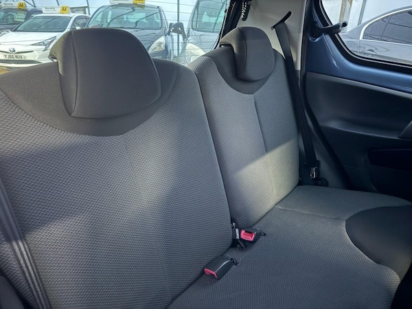 Used Toyota AYGO 2008 for sale - 76314276: Photo 19