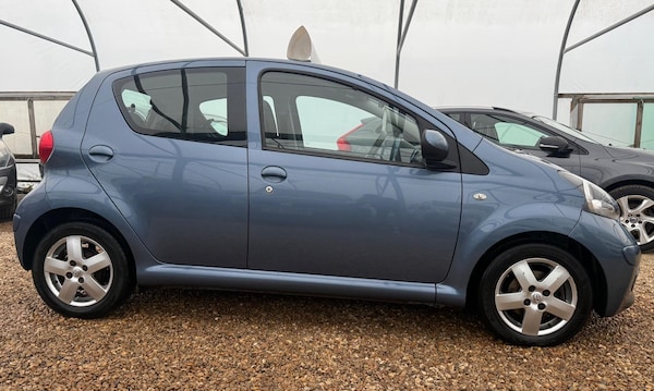 Used Toyota AYGO 2008 for sale - 76314276: Photo 31