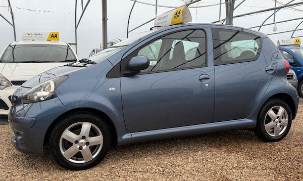 Used Toyota AYGO 2008 for sale - 76314276: Photo 40