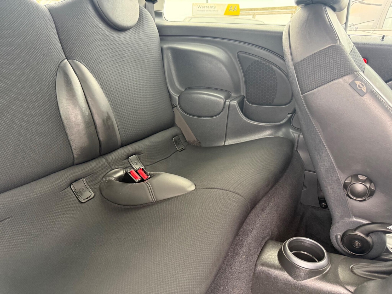 Used MINI Hatch 2005 for sale - 76072345: Photo 48