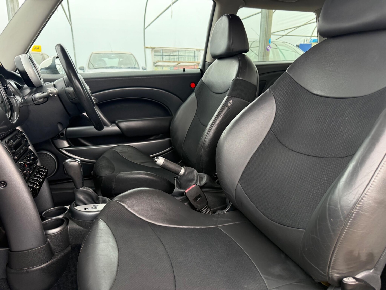 Used MINI Hatch 2005 for sale - 76072345: Photo 59