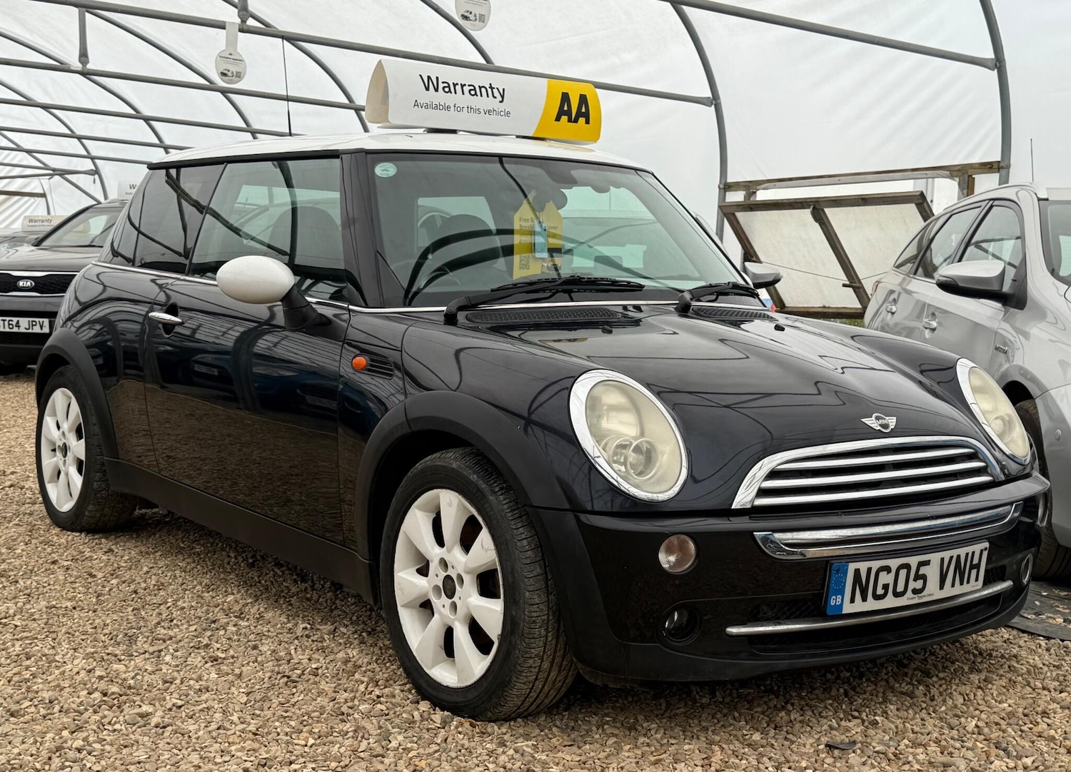 Used MINI Hatch 2005 for sale - 76072345: Photo 6