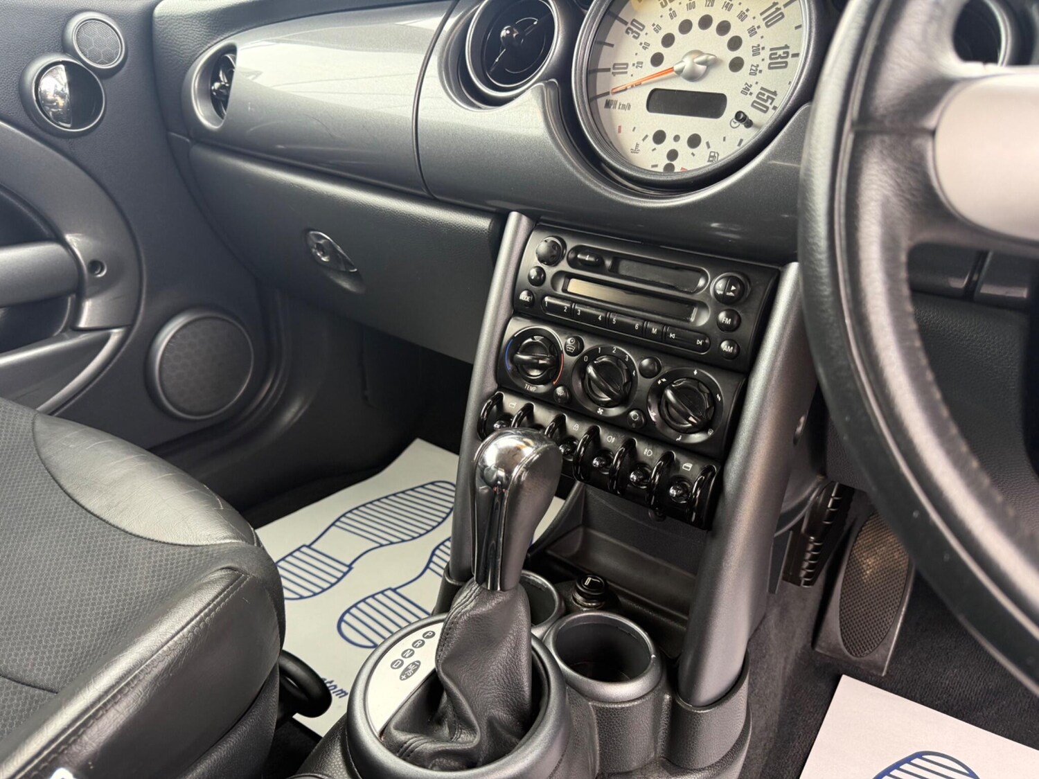 Used MINI Hatch 2005 for sale - 76072345: Photo 69