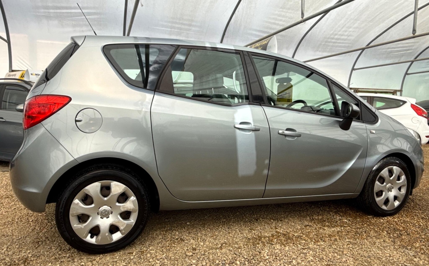 Used Vauxhall Meriva 2011 for sale - 78141423: Photo 38
