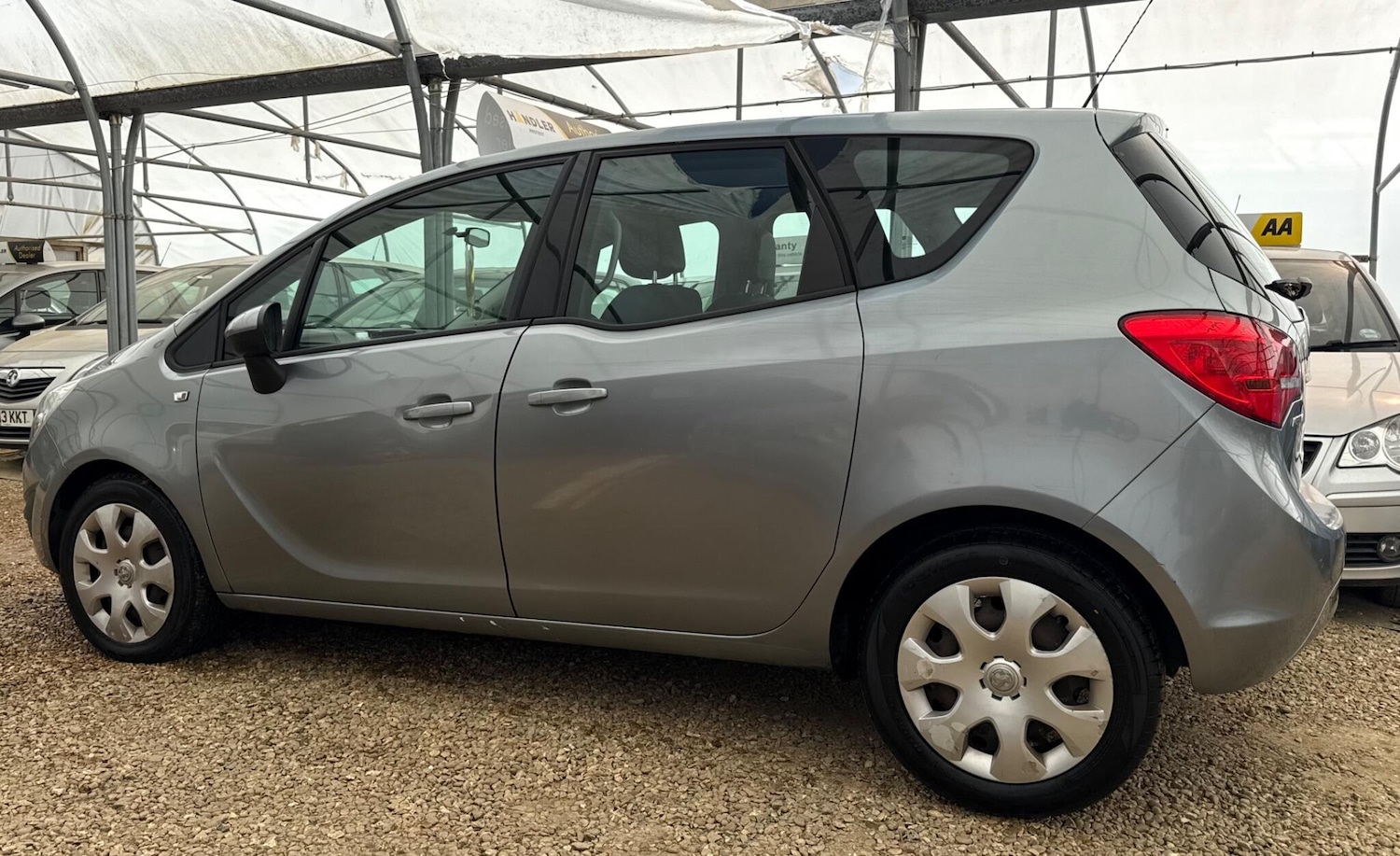 Used Vauxhall Meriva 2011 for sale - 78141423: Photo 41