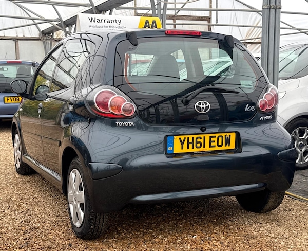 Used Toyota AYGO 2011 for sale - 76337368: Photo 38