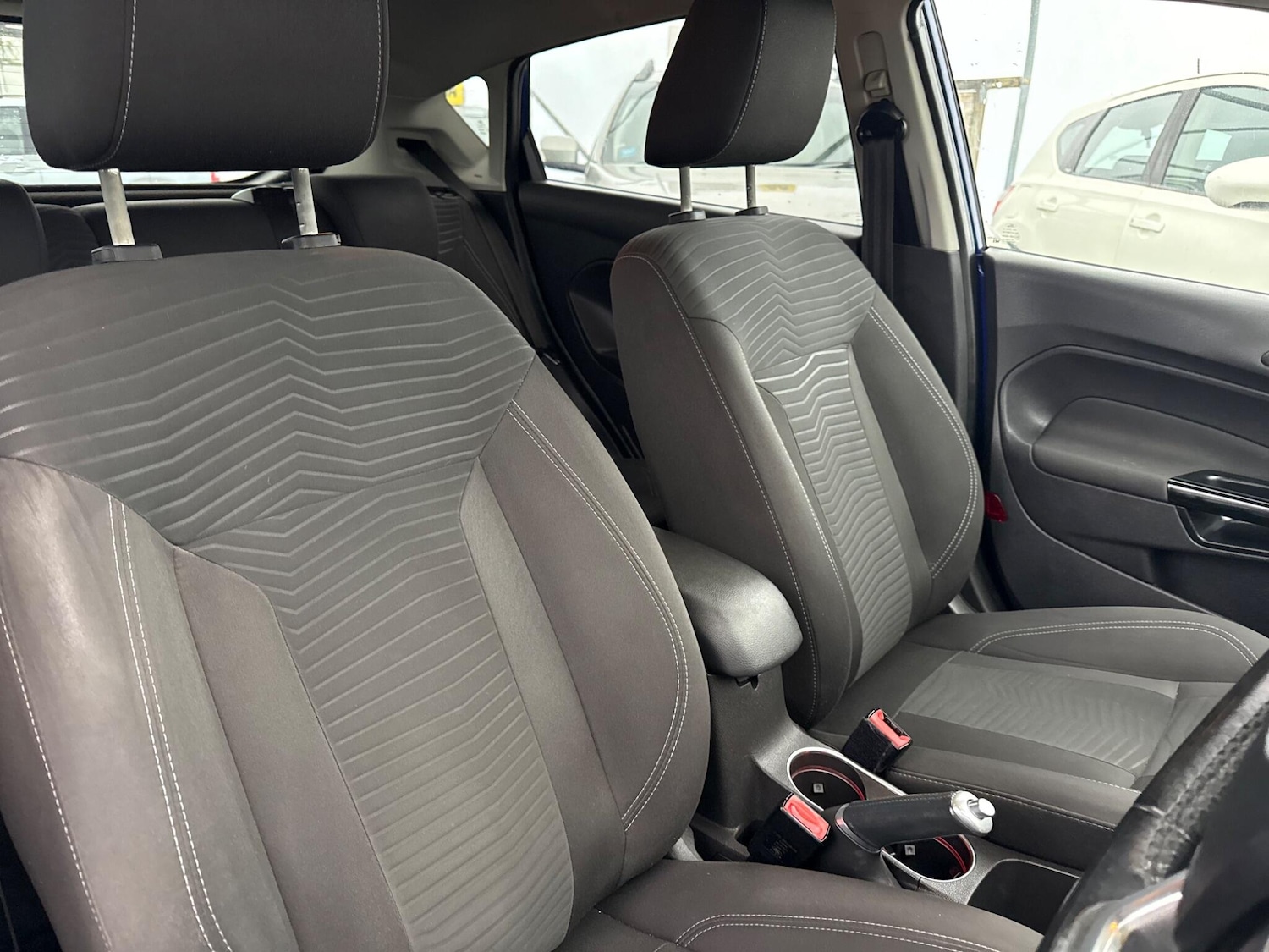 Used Ford Fiesta for sale - 77215132: Photo 48