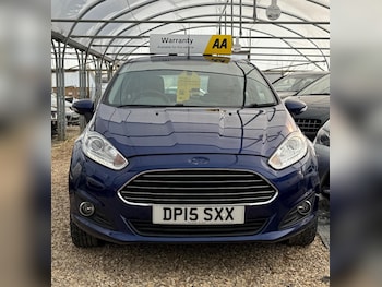 Used Ford Fiesta 2015 for sale - 75479015: Photo