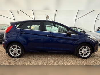 Used Ford Fiesta 2015 for sale - 75479015: Photo