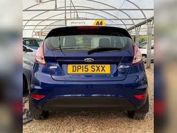Used Ford Fiesta 2015 for sale - 75479015: Photo