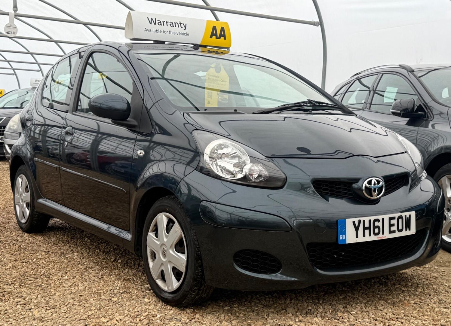 Used Toyota AYGO 2011 for sale - 76473792: Photo 1