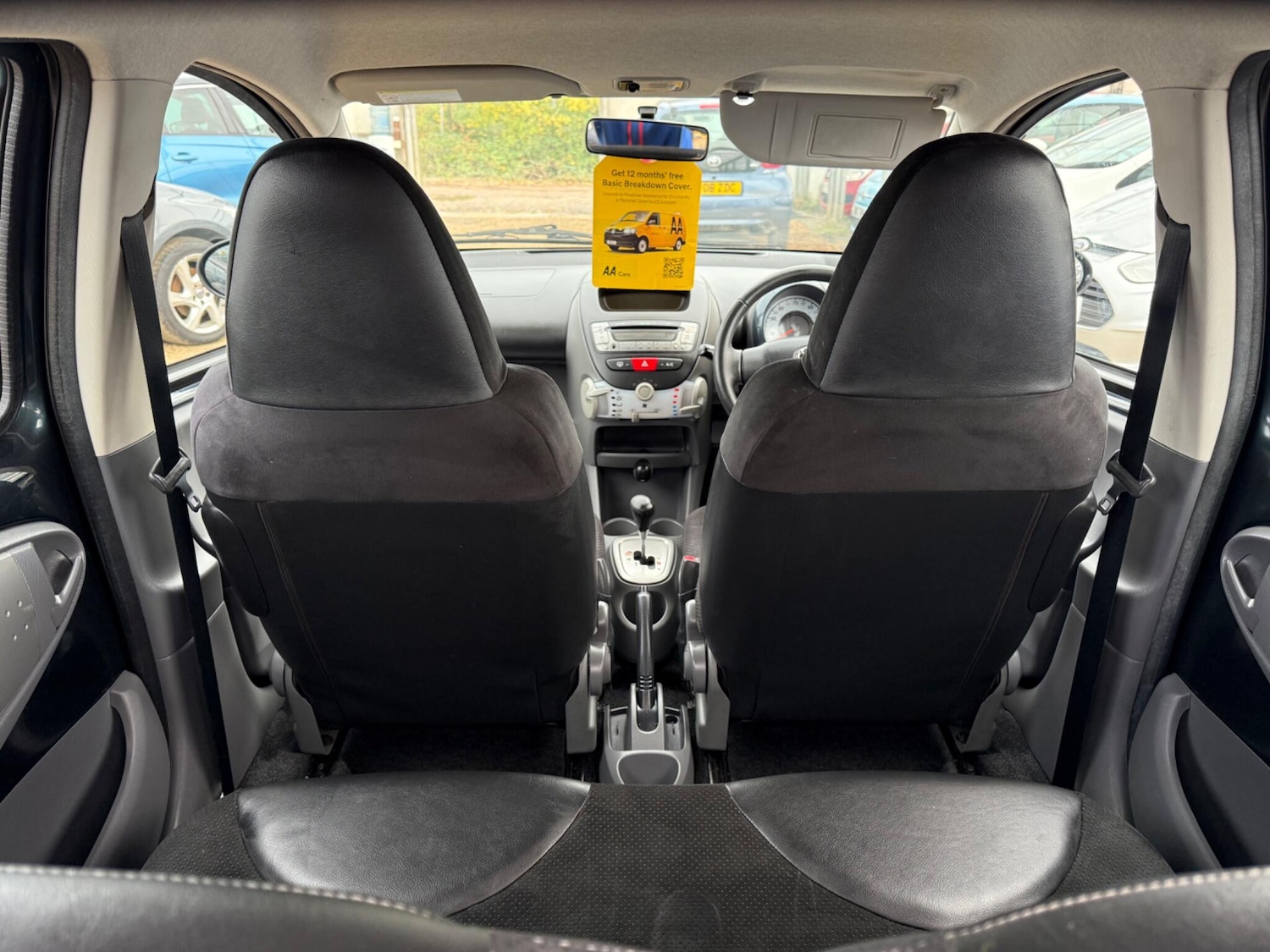 Used Toyota AYGO 2011 for sale - 76473792: Photo 22