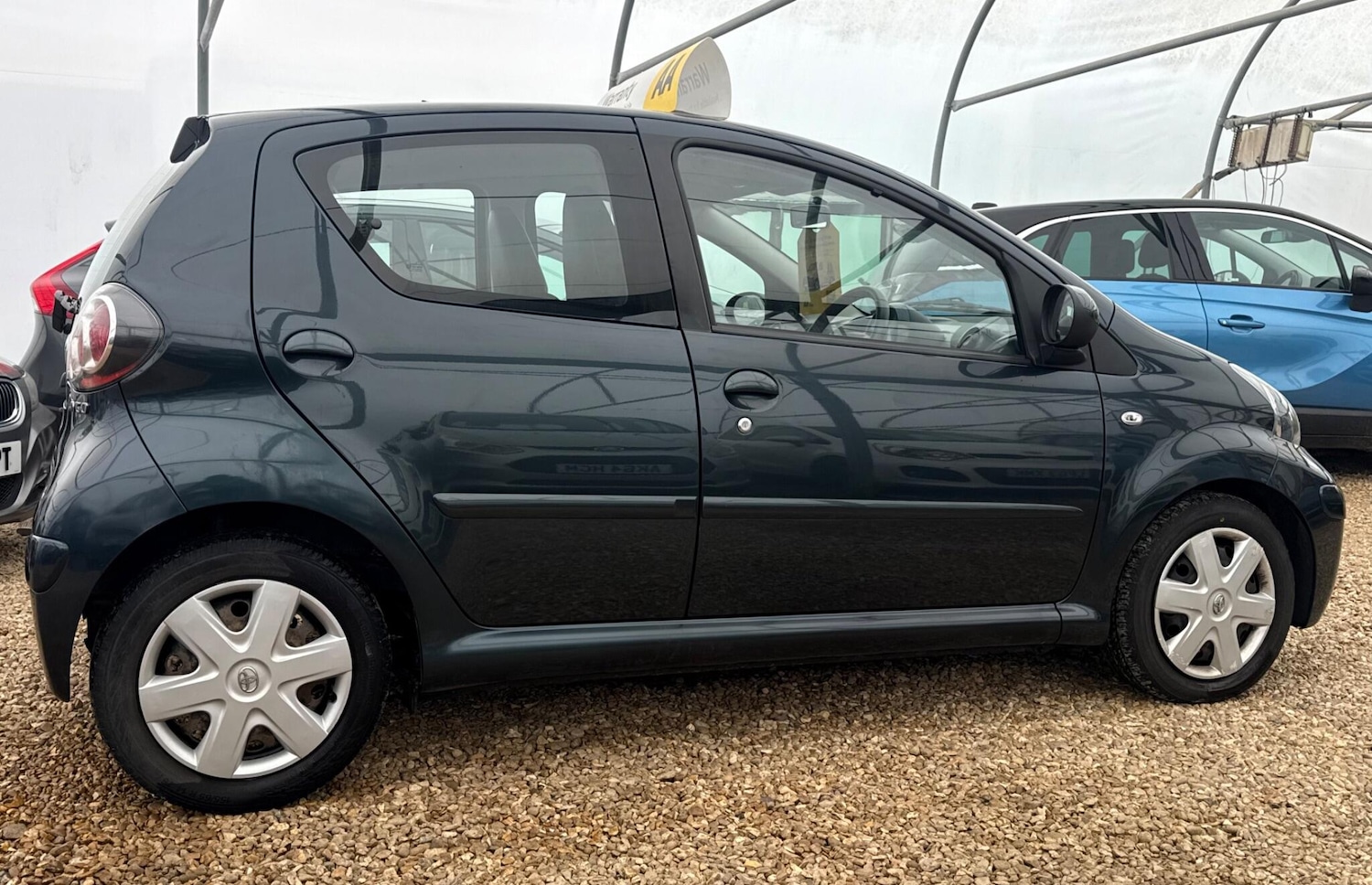 Used Toyota AYGO 2011 for sale - 76473792: Photo 35