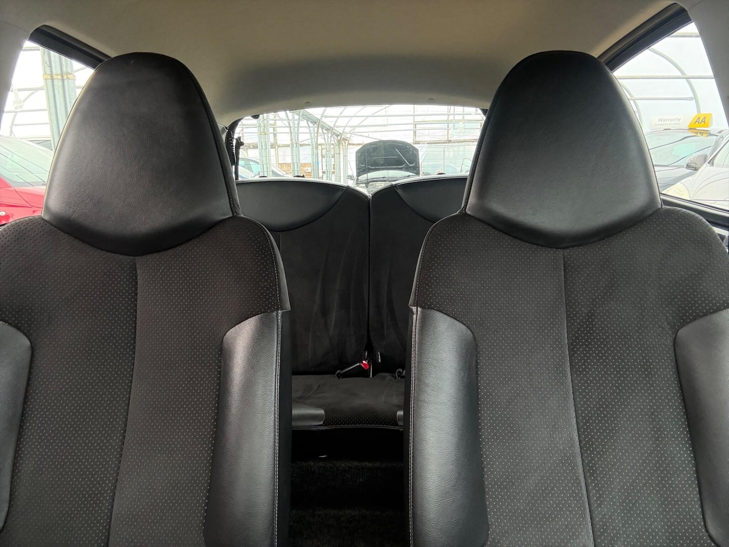 Used Toyota AYGO 2011 for sale - 76473792: Photo 48