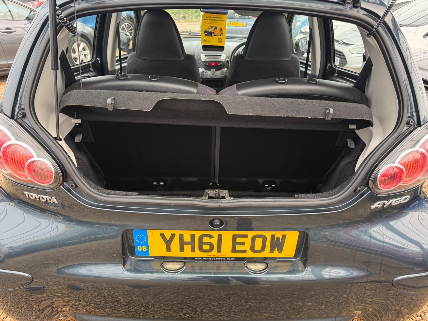 Used Toyota AYGO 2011 for sale - 76473792: Photo 52