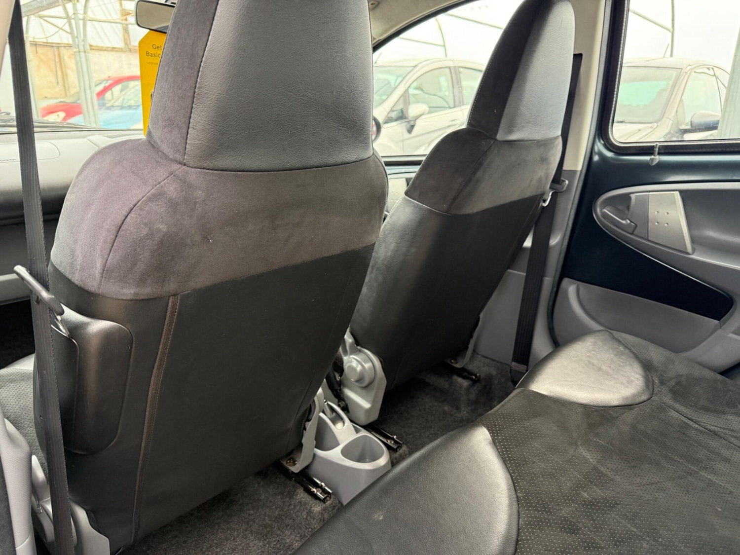 Used Toyota AYGO 2011 for sale - 76473792: Photo 57