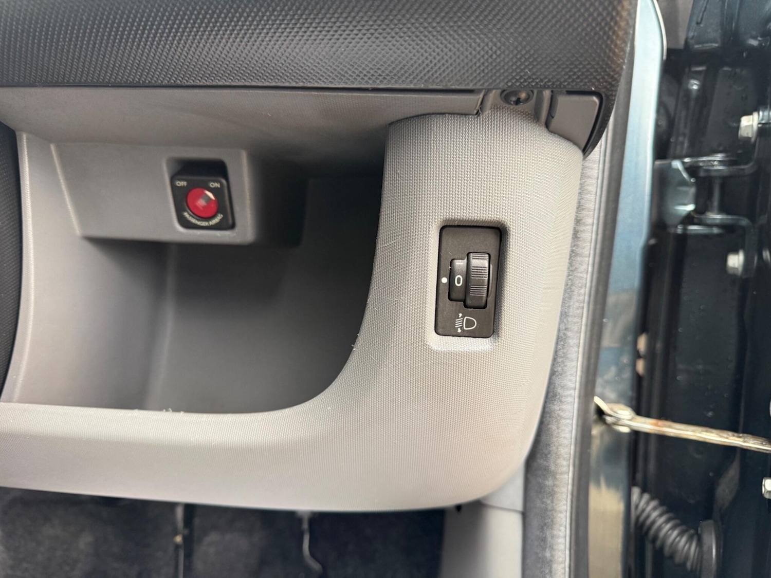 Used Toyota AYGO 2011 for sale - 76473792: Photo 62