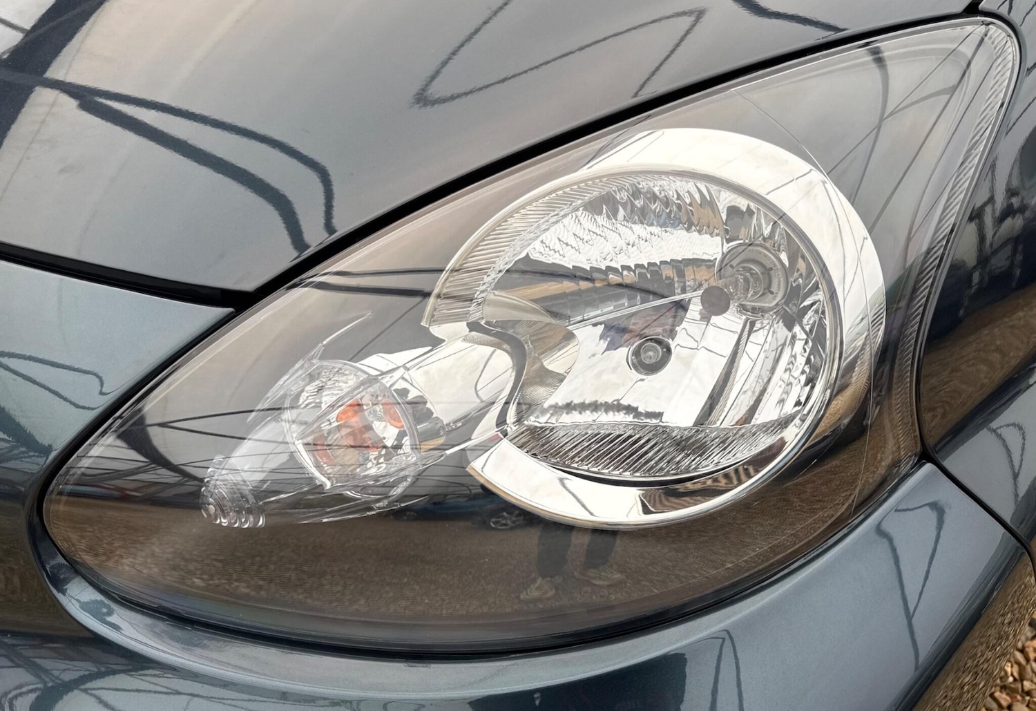 Used Toyota AYGO 2011 for sale - 76473792: Photo 72