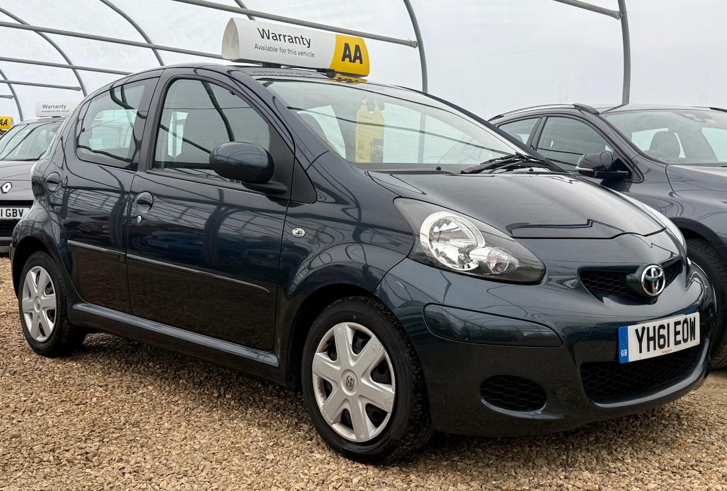 Used Toyota AYGO 2011 for sale - 76473792: Photo 8