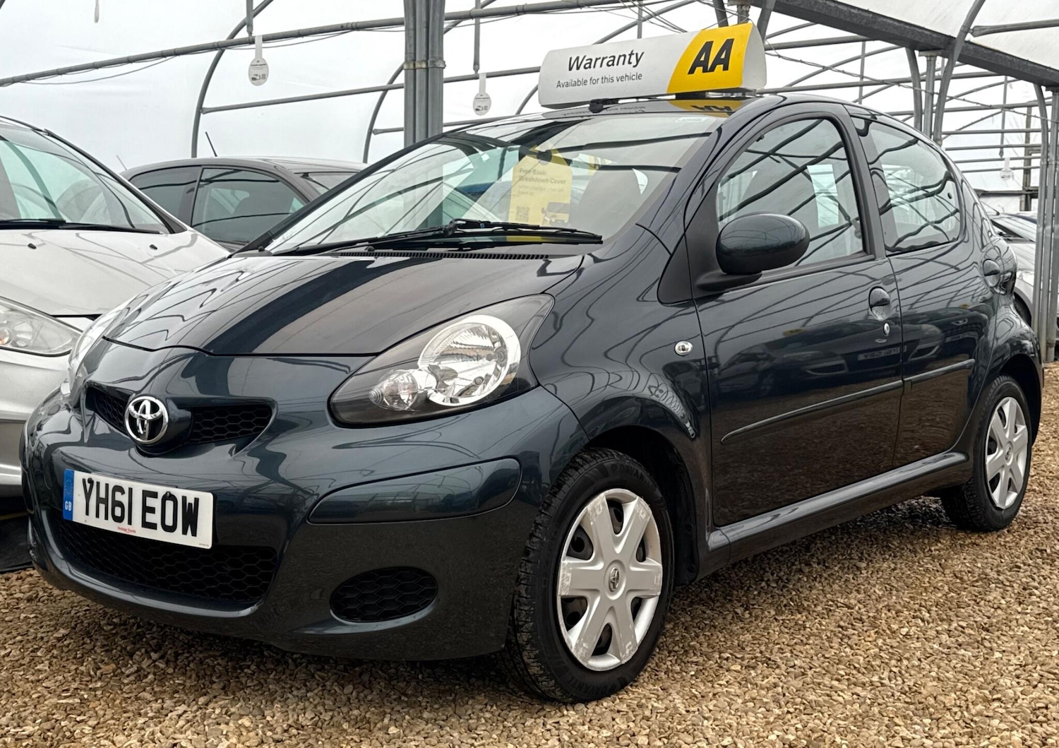 Used Toyota AYGO 2011 for sale - 76473792: Photo 9