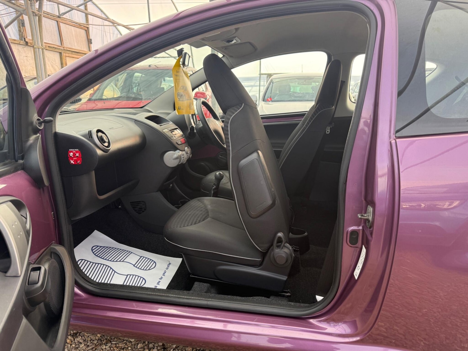 Used Peugeot 107 2012 for sale - 76573011: Photo 26